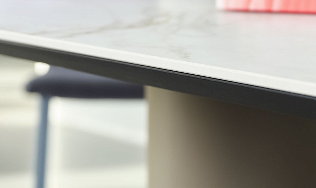 Table Talk Bert Plantagie_0